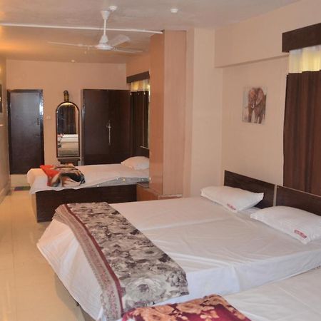 Hotel Singaar Nāgercoil Buitenkant foto