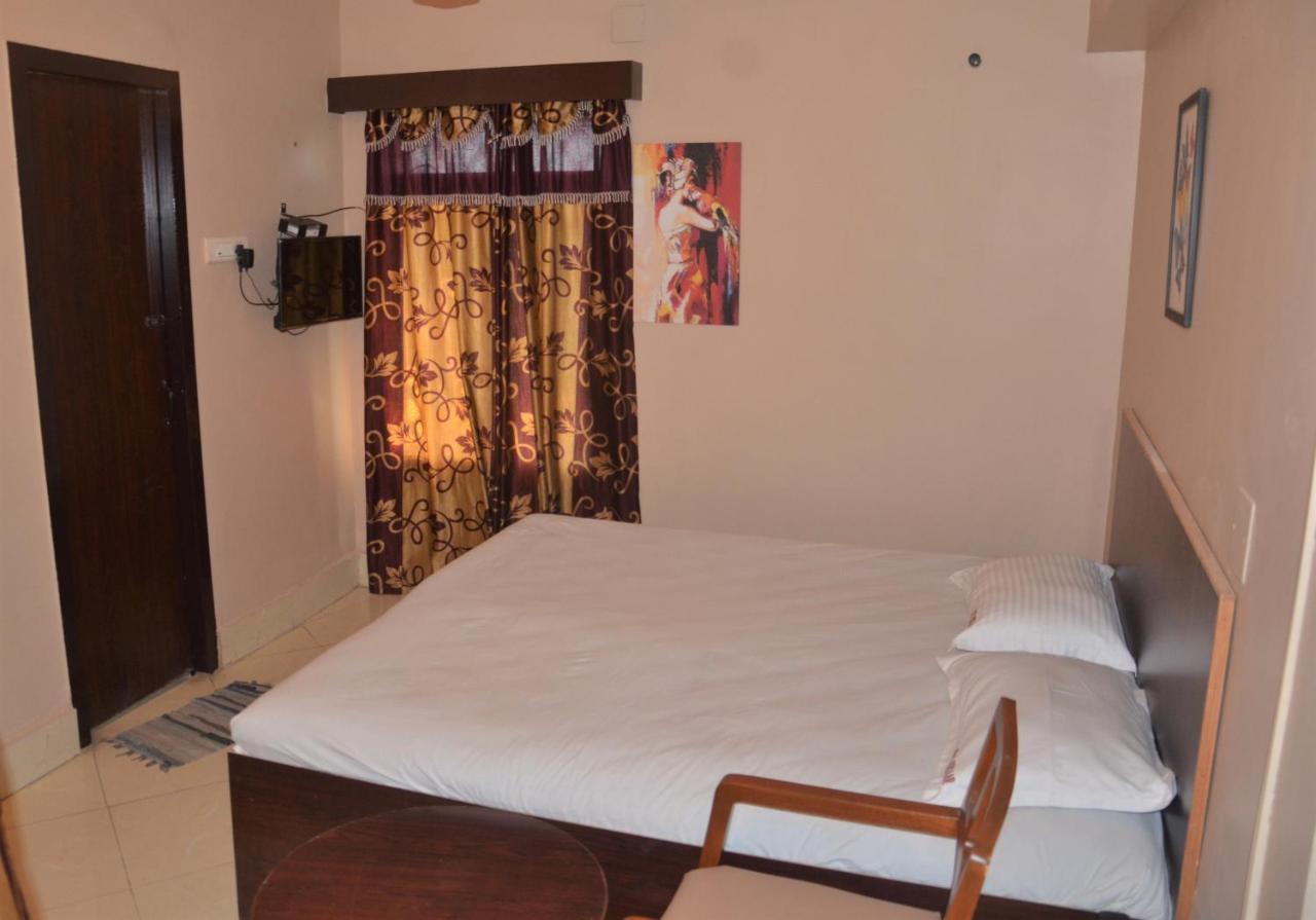 Hotel Singaar Nāgercoil Buitenkant foto