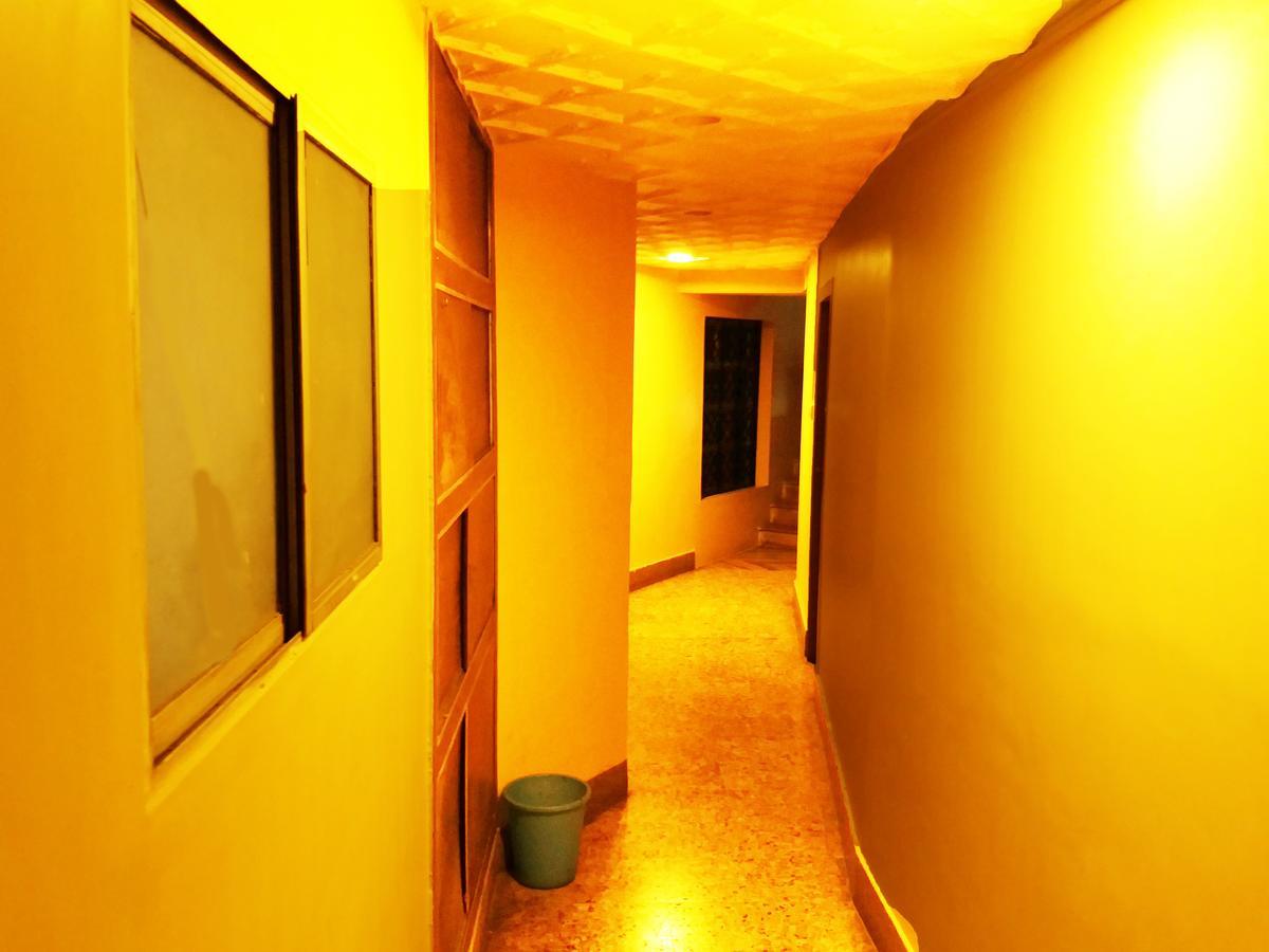 Hotel Singaar Nāgercoil Buitenkant foto