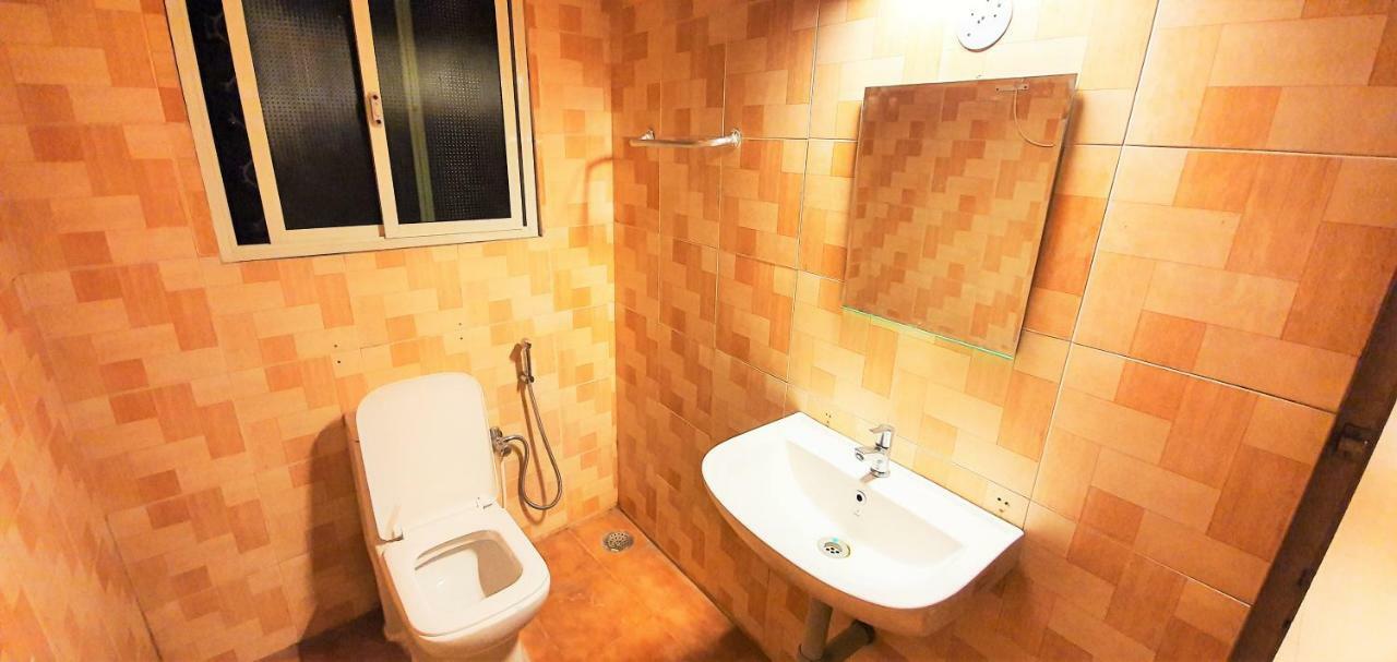 Hotel Singaar Nāgercoil Buitenkant foto