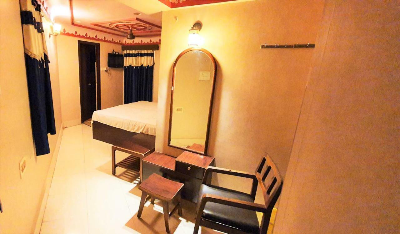 Hotel Singaar Nāgercoil Buitenkant foto
